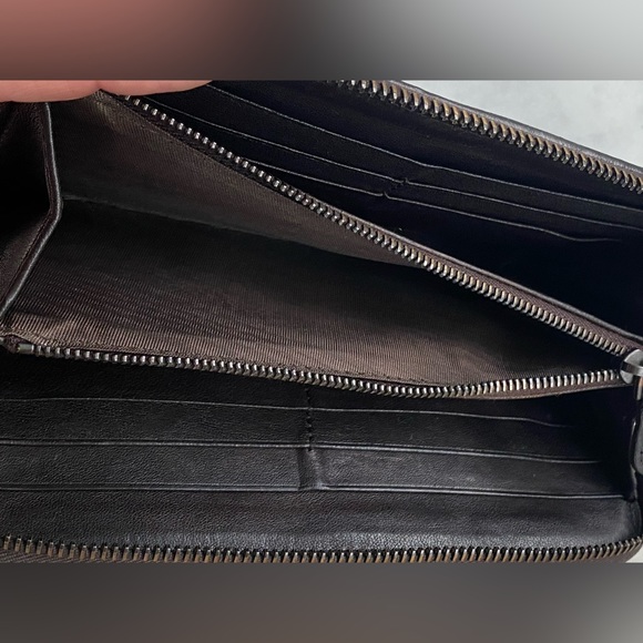 Bottega Veneta Continental Wallet - Picture 6 of 10